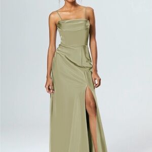 Chic Olive Maxi Dress with Slit